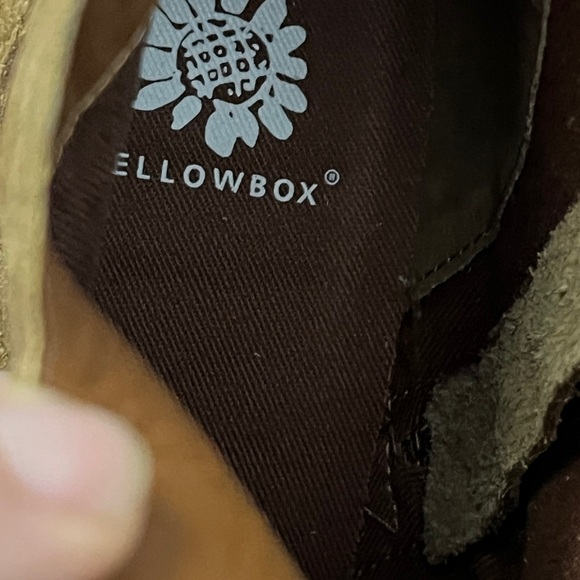 Yellow Box Caramel Embossed Leather Ankle Booties Size 8 - Picture 8 of 8